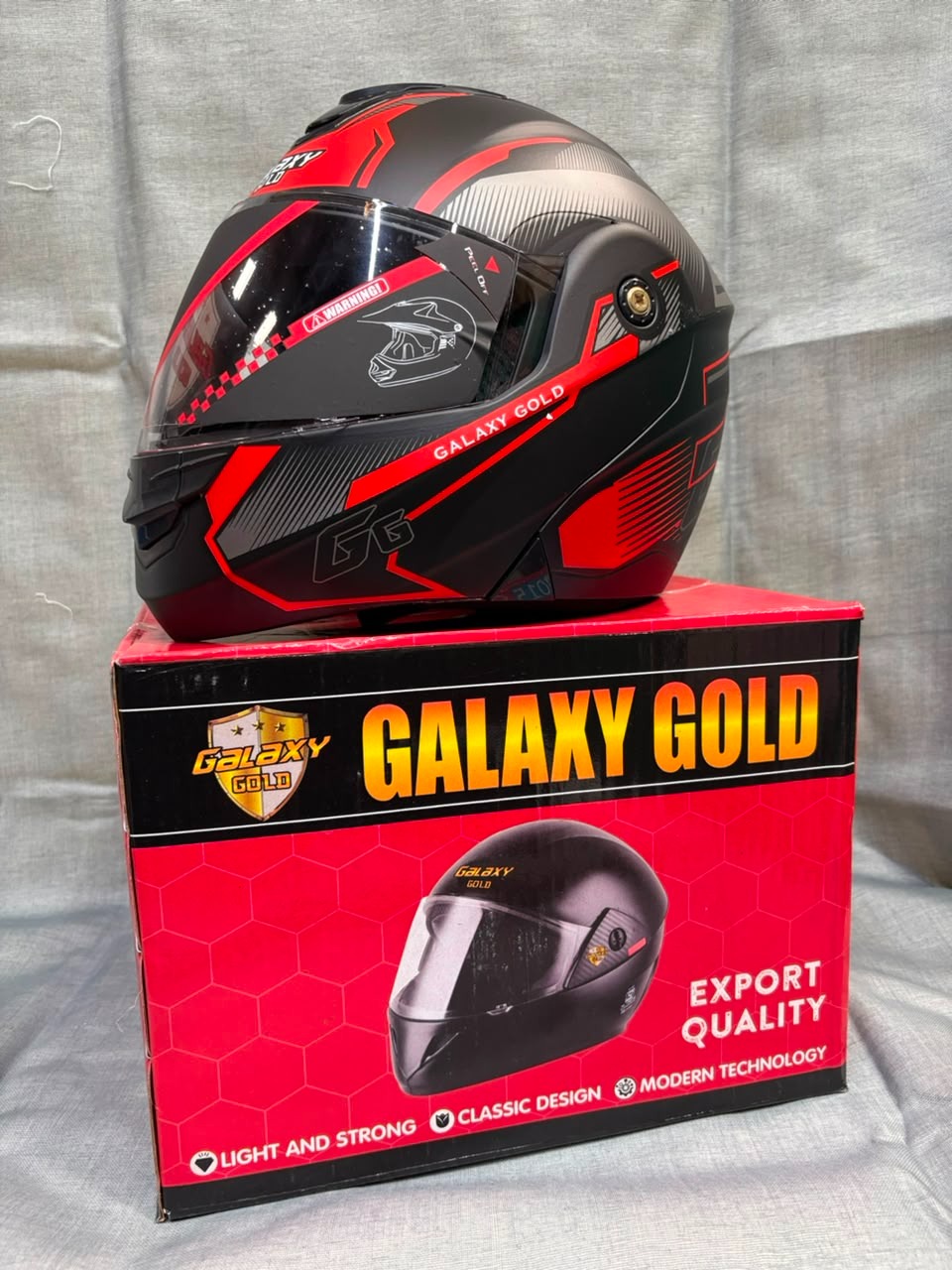 Helmet thumbnail 2